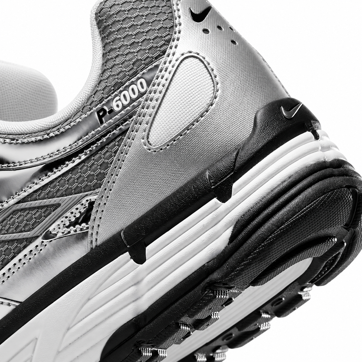 TENIS NK P6000
